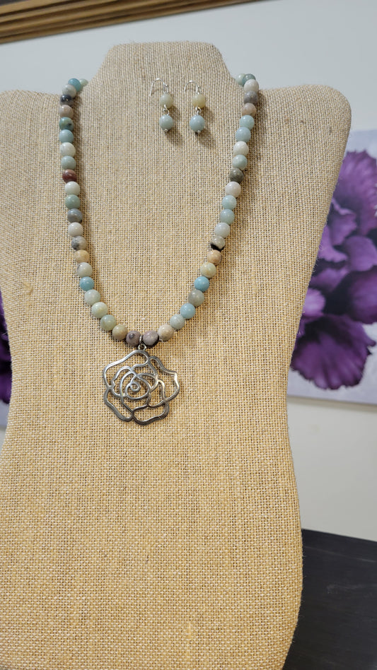 Amazonite necklace with rose pendant