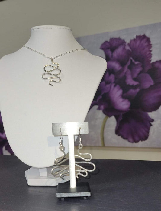 999 fine silver pendant and earring set